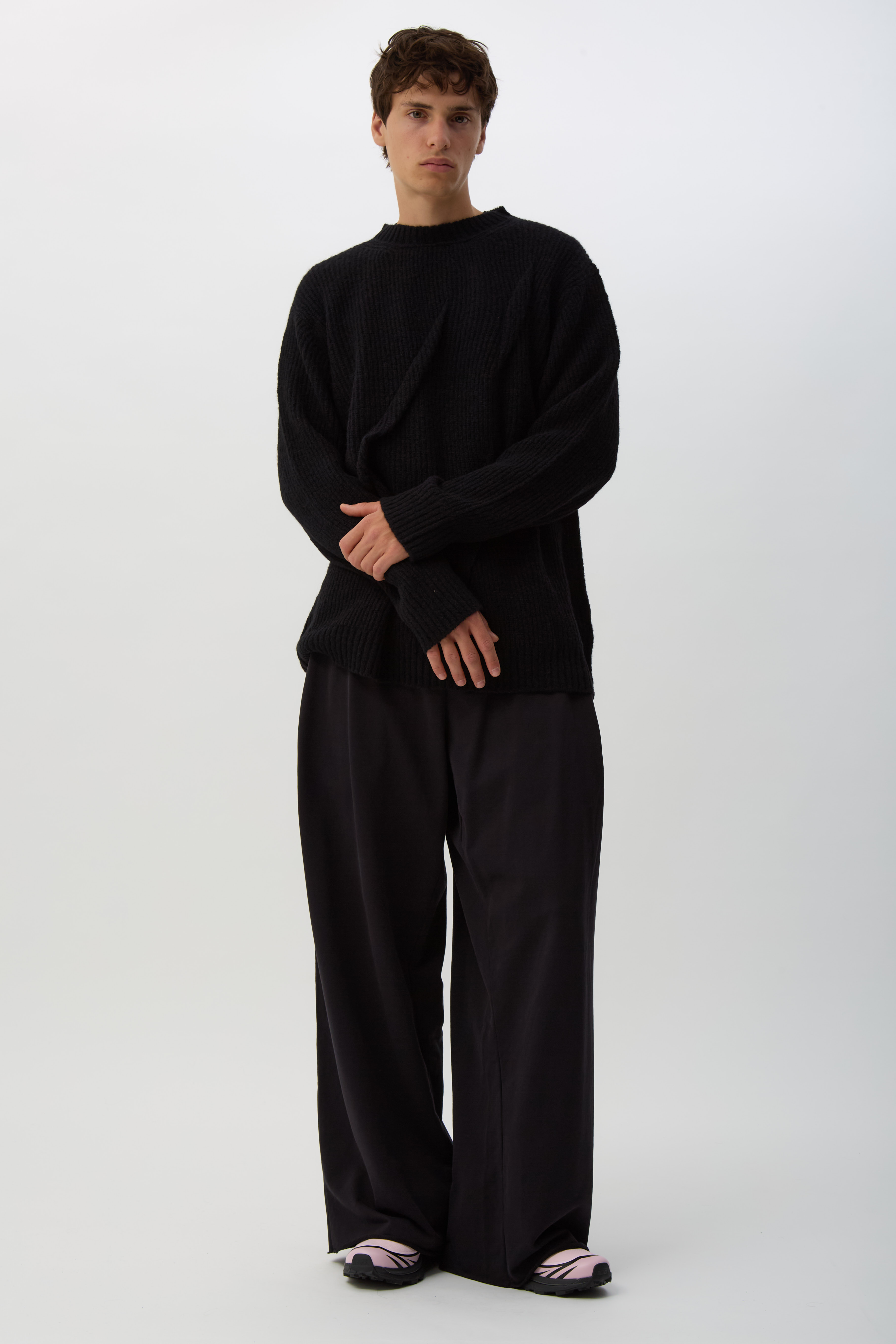 Black Tuck Round Neck Pullover