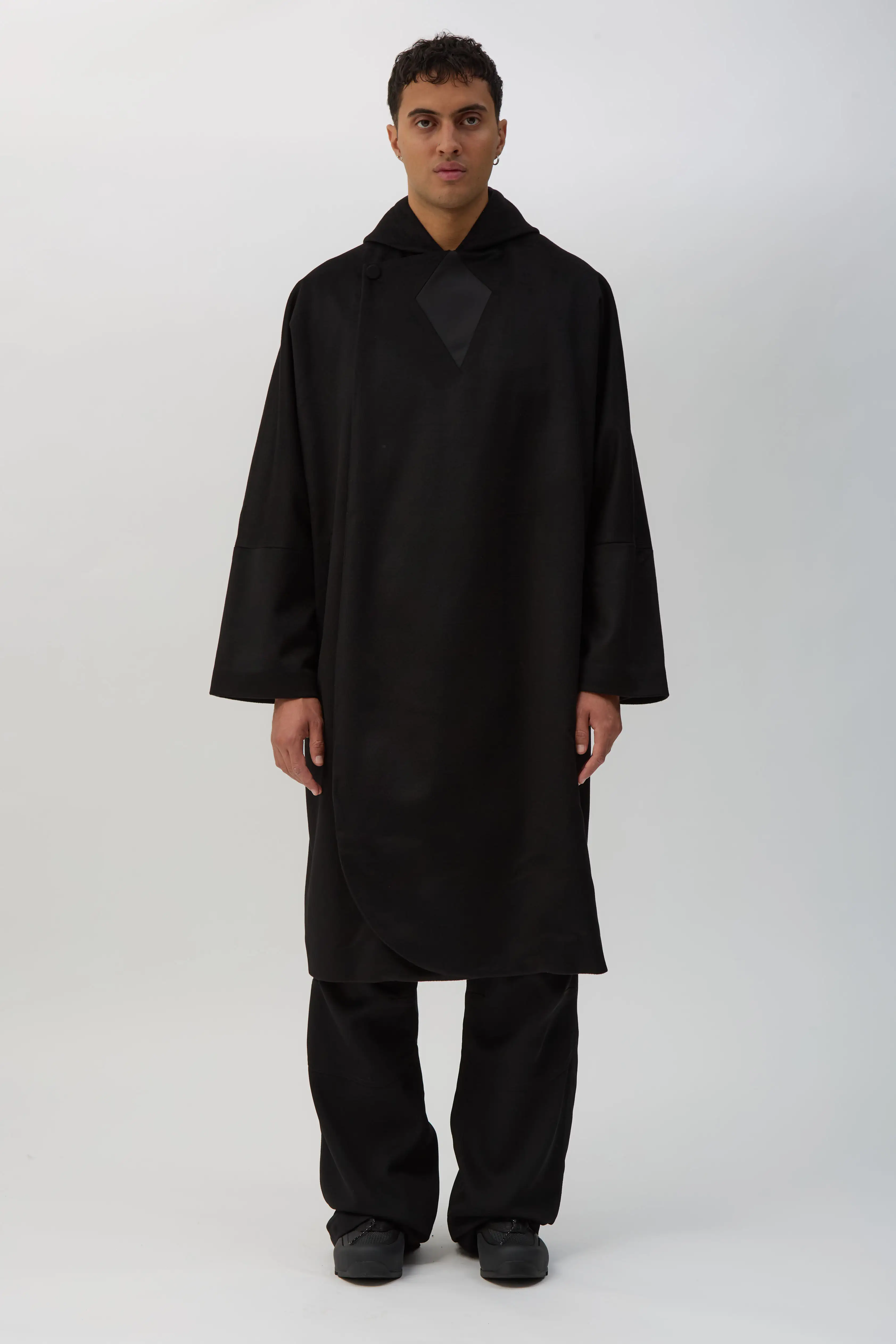 Obsidian Black Munno Hooded Coat