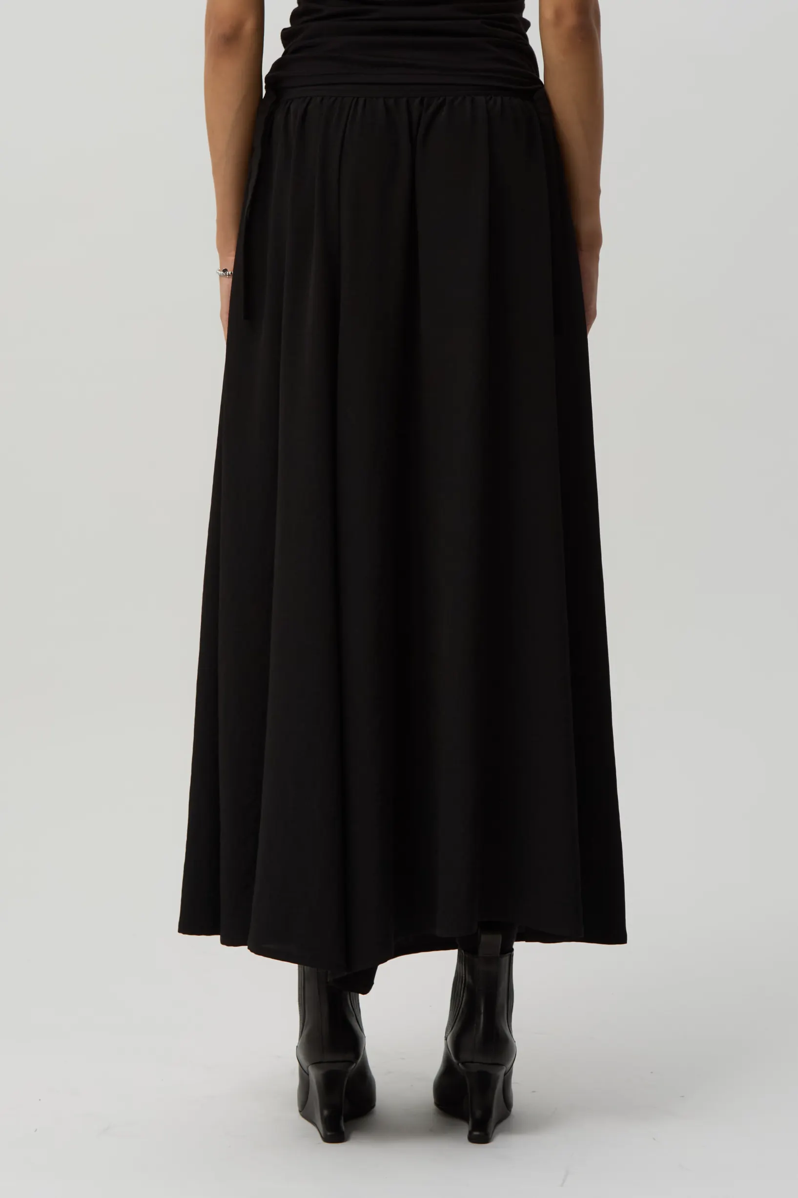 Black Gathered Skirt Pants