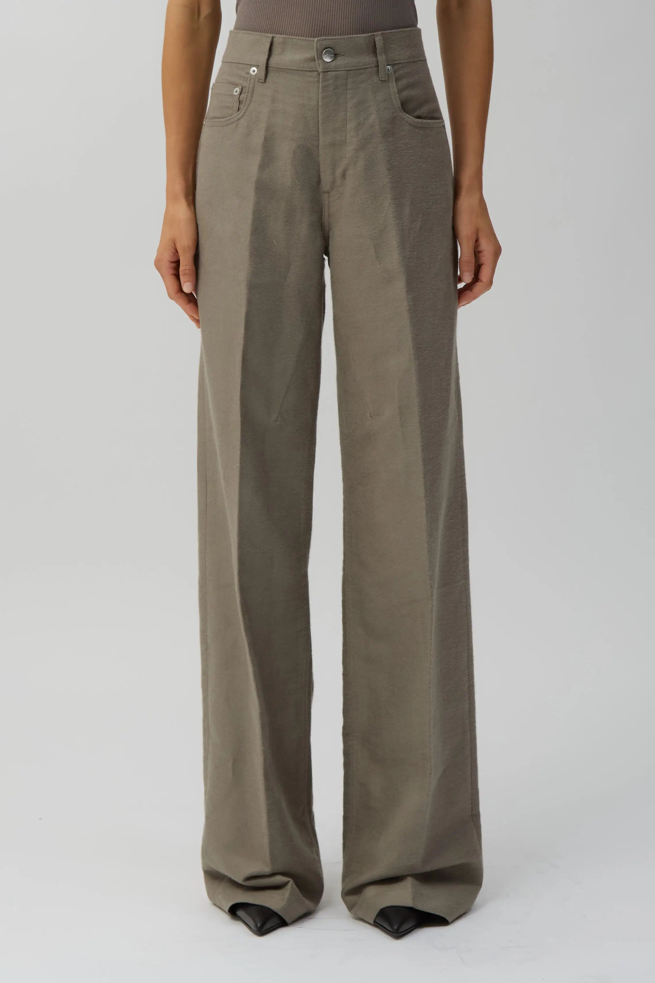 Dark Pearl Geth Jeans