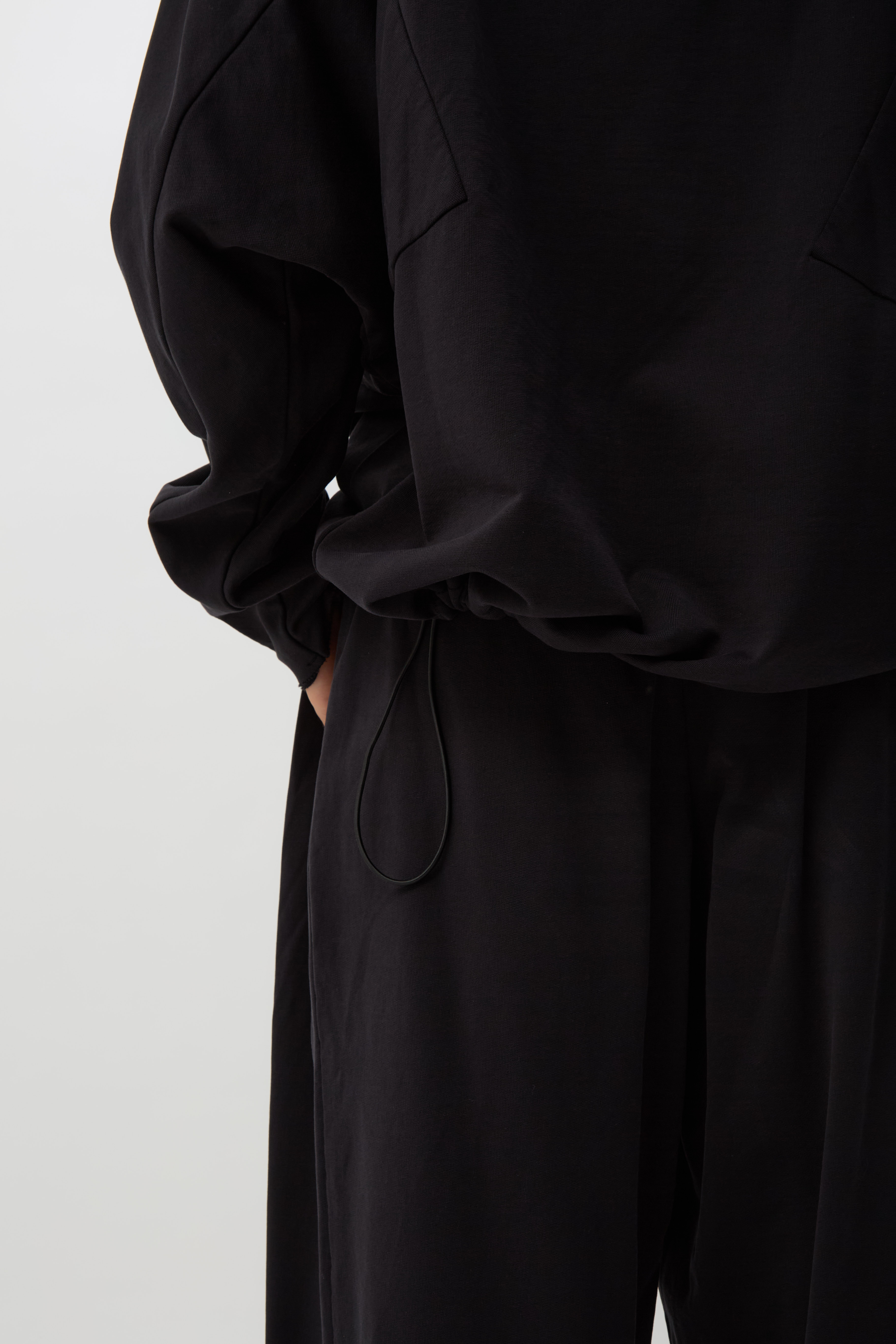Charcoal Veleka Pullover