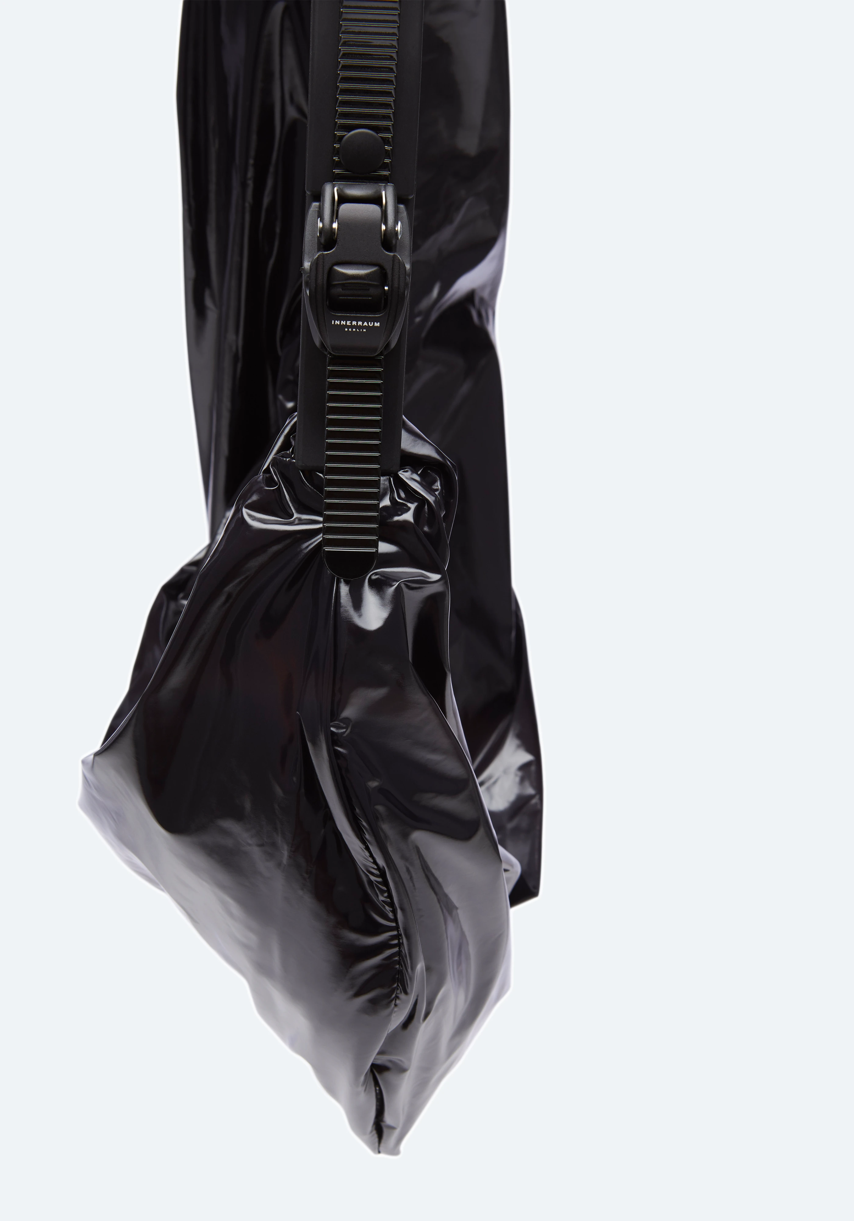 Object HM3 Half Moon Bag Black Shiny | sold out | IN0026.1