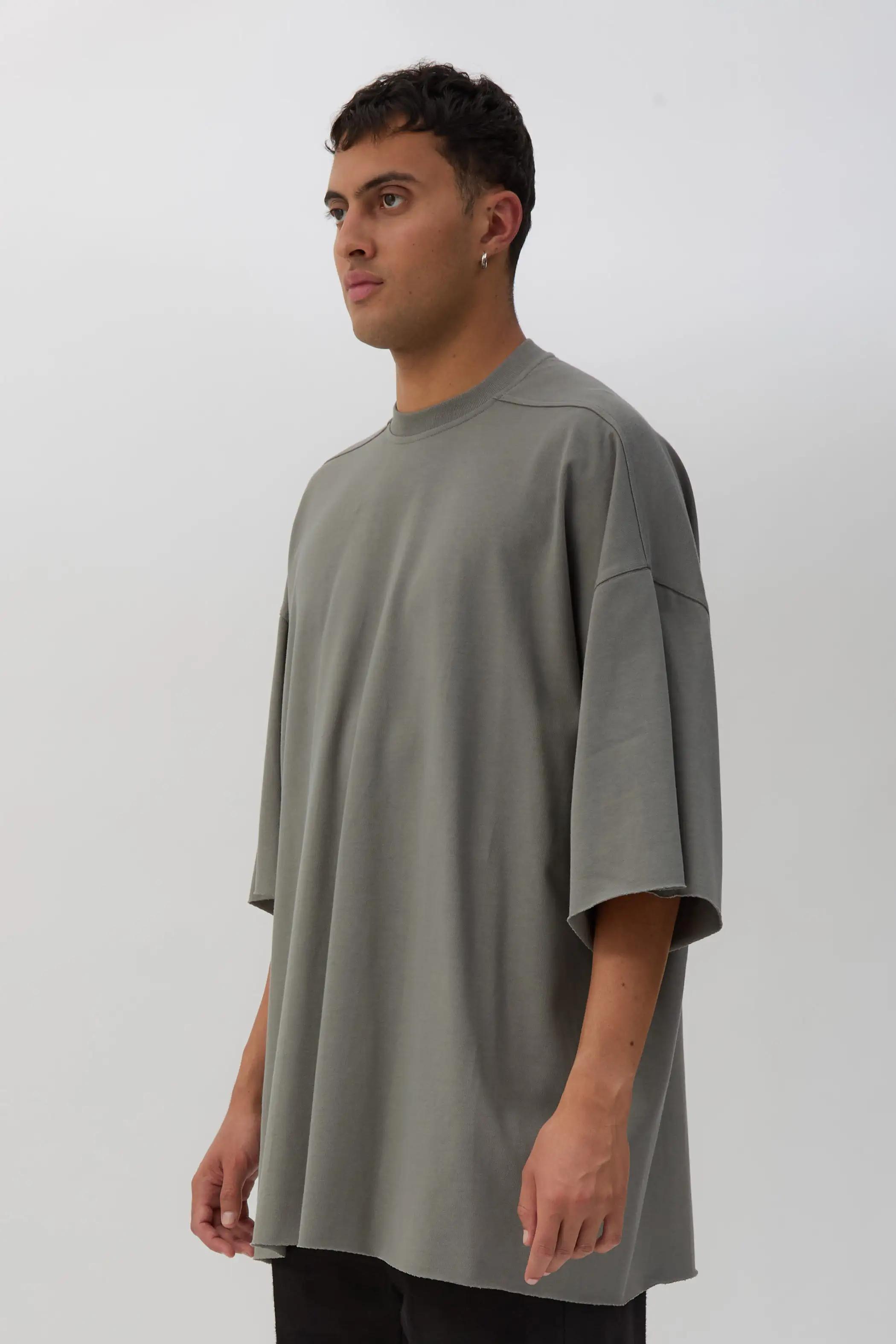 Euca Tommy T
